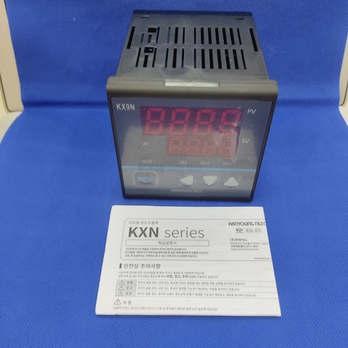 Bộ điều khiển nhiệt độ Hanyoung KX9N-SKAD | 96x96mm