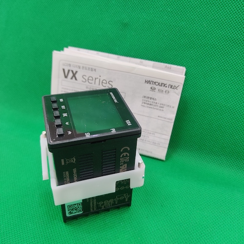 Bộ điều khiển nhiệt độ Hanyoung  VX4-UMNA-A2T | 48x48mm