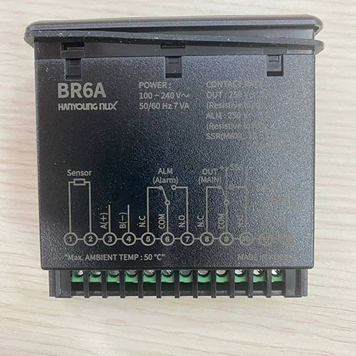 Bộ điều khiển nhiệt độ BR6A-NM1P4-R