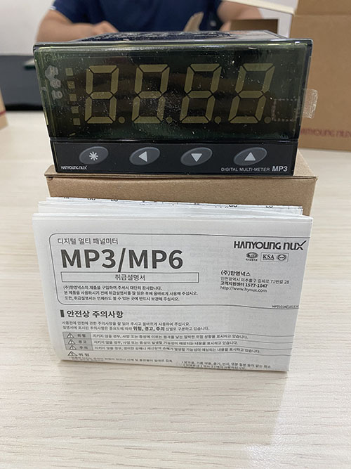 Bộ đo thông số điện MP3-4-AA-NA