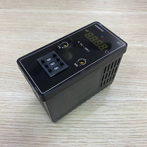 DF2-PPMNR-07 Đồng hồ điều khiển nhiệt độ 