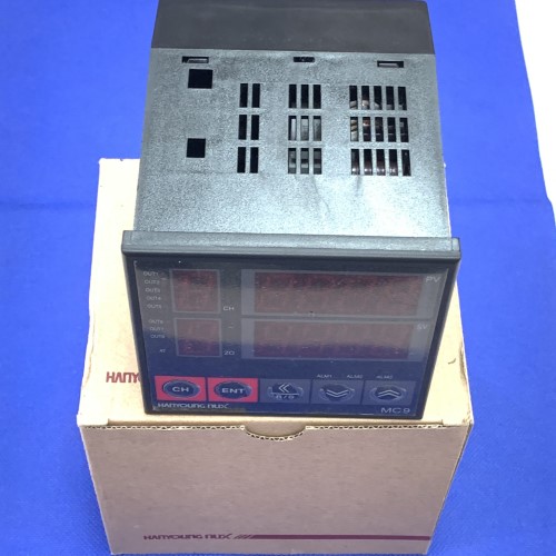 Đồng hồ điều khiển nhiệt độ Hanyoung MC9-4D-D0-MN-1-2