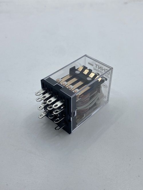 RELAY TRUNG GIAN CHINT JZX-22F(D)/4Z PLU AC220V