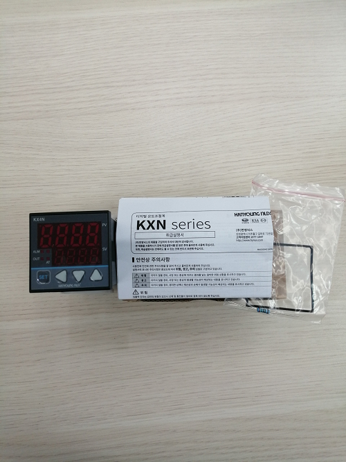 Điều khiển nhiệt độ Hanyoung KX4N-SCNA